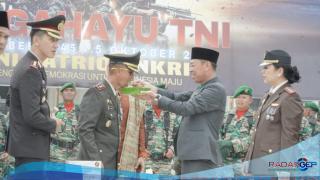 Dihadiri Bupati, Dandim 0321 Rohil Jadi Inspektur Upacara HUT TNI ke-78