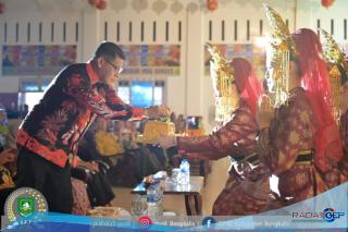 Wakil Ketua DPRD Menghadiri Perayaan Trisuci Waisak