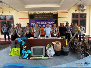 Polres Langkat Gelar Press Release Kasus Tindak Pidana Kekerasan Secara Bersama-sama