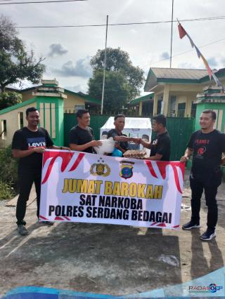 Polres Sergai Beri Bantuan Pada Warga Kurang Mampu