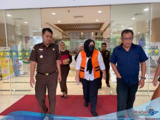 Kajati Riau Tahan Satu Tersangka Dugaan Tipikor Dana Badan Layanan Umum UIN SUSKA Riau TA 2019