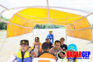 Jelang Balimau Kasai Dan Lomba Sampan Hias, Pj Bupati Kampar Survey Sungai Kampar