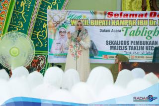 Wakil Bupati Kampar Menghadiri Tabligh Akbar dan Pembukaan Wirid Bulanan Majelis Taklim Kampar Utara