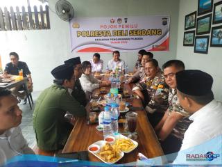 Polresta Deli Serdang Laksanakan Pojok Pemilu Dalam Menciptakan Harkamtibmas Jelang Pilkada 2024