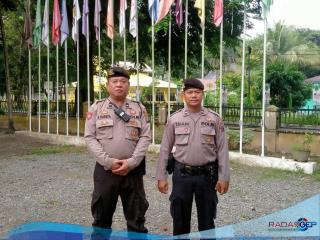 Personel Sat Samapta Polres Langkat Laksanakan Pengamanan di Kantor KPUD Kabupaten Langkat