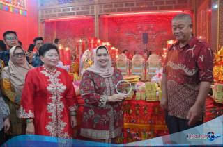 Usai Dipugar, Bupati Kasmarni Resmikan Kelenteng Tri Dharma Hun Bin Kuan Siak Kecil