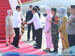 Pj Gubernur Hassanudin Sambut Kedatangan Presiden RI Joko Widodo