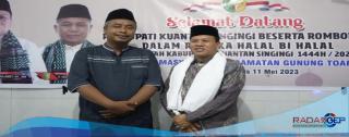 Kejutan, PLT Bupati Kuansing Suhardiman Beri Hadiah Umroh Kepada Salah Satu Guru PPPK