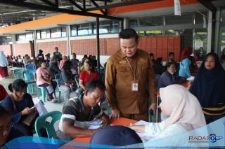 Pemko Pekanbaru Mulai Distribusi Beras CPP pada 17.000 KPM