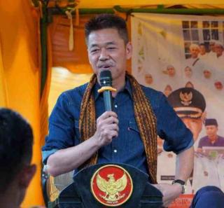 Putri Sulungnya Kerap Diviralkan, Begini Tanggapan Bupati Afrizal Sintong