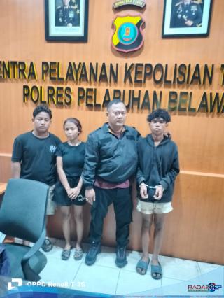 Personil Dit Pamobvit Polda Sumut, Sigap Tangkap Pelaku Pencurian HP di Martubung