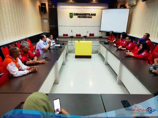 PWDPI Riau Laporkan PT PKSS dan BRI ke Disnakertrans Provinsi Riau